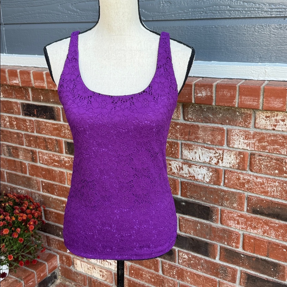 White House Black Market Purple Lace Overlay Scoopneck Women's Small Tank Top